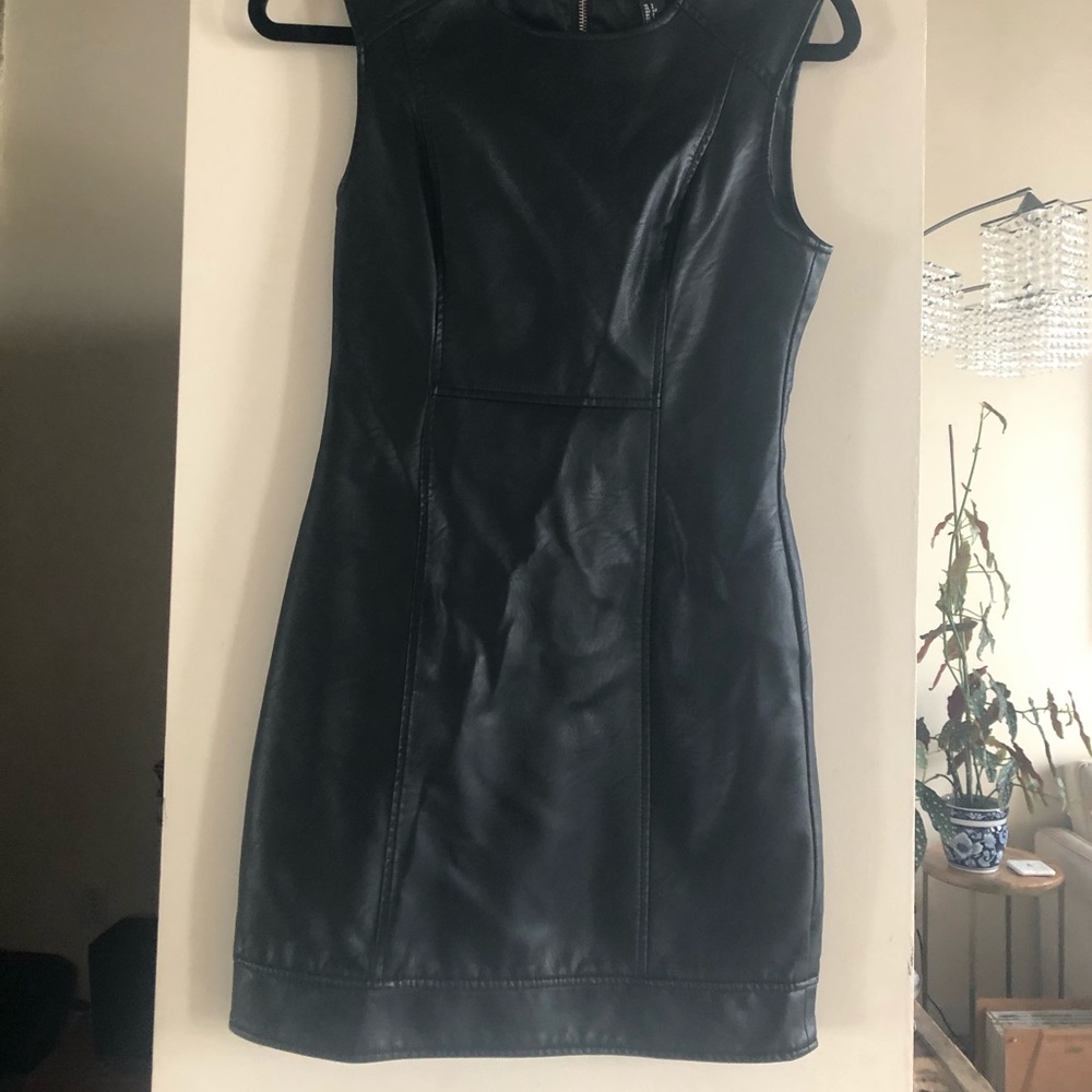 Black (pleather) dress, with adorable back!